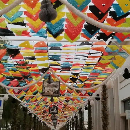 度假居 Yellow House 塔维拉