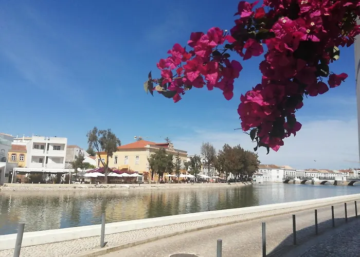 بيت للعطل Yellow House *