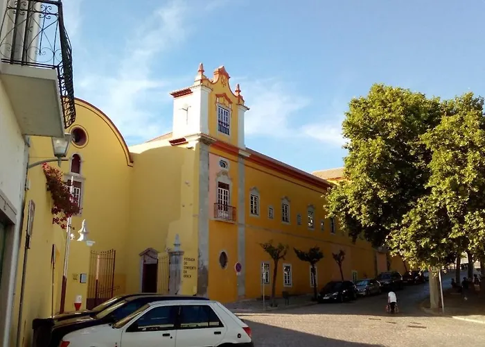Yellow House Сasa de vacaciones *