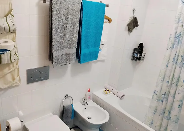 Yellow House * تافيرا