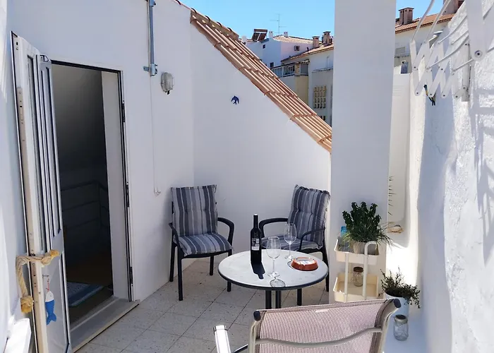 Yellow House بيت للعطل *