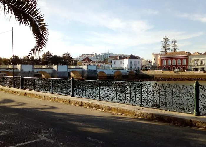 펜션 Yellow House 타비라